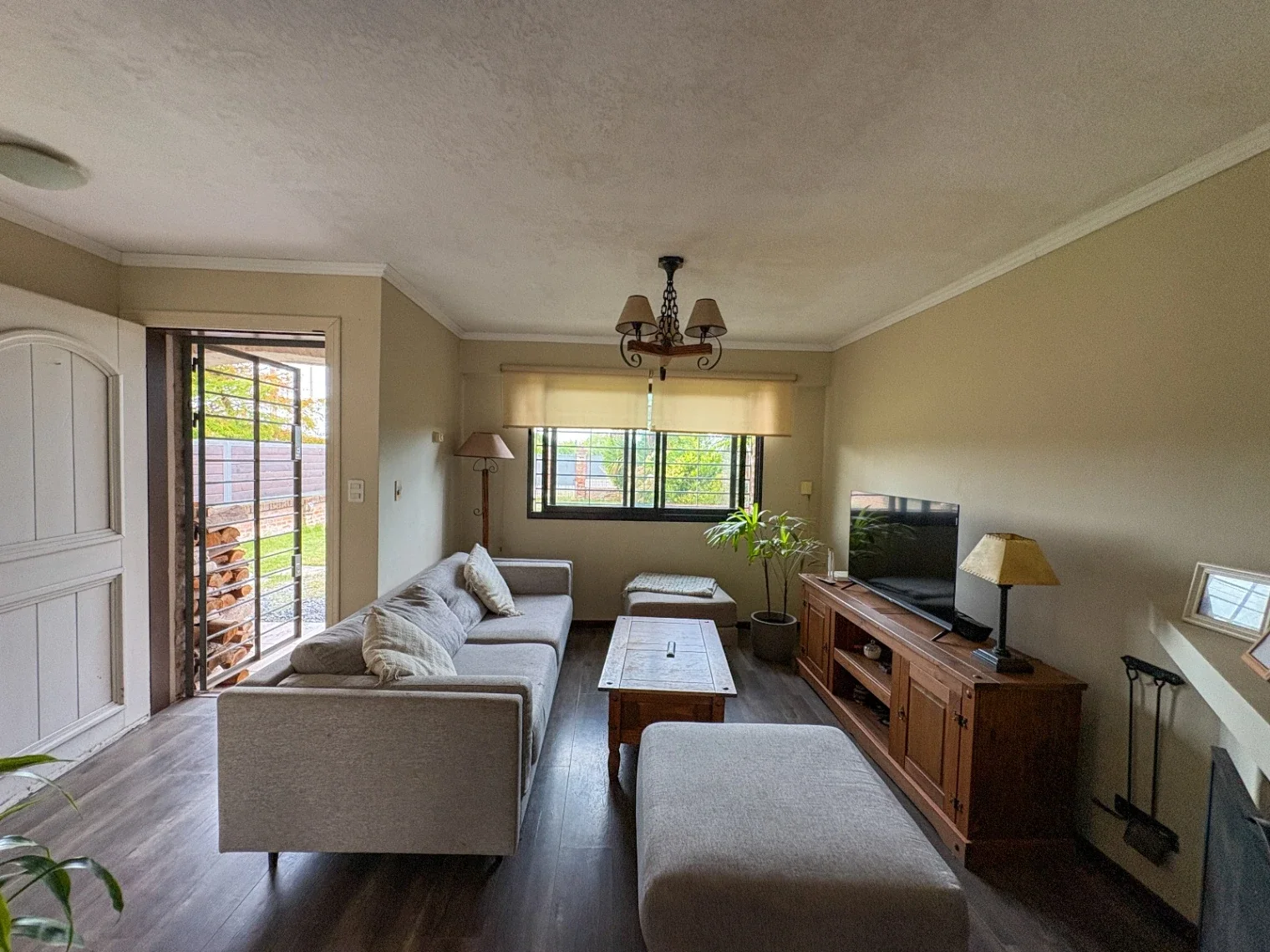 Casa en venta c/ cochera en Solymar - Imagen 4