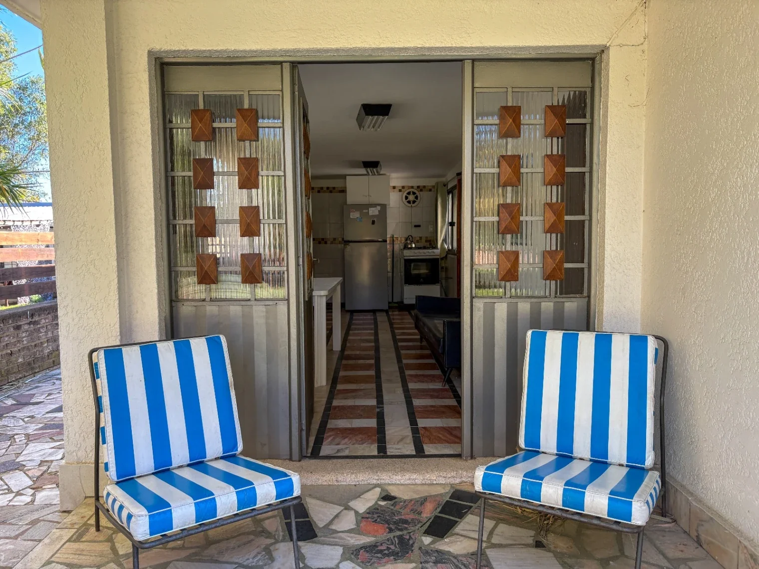 Casa en venta c/ cochera en Playa Hermosa - Imagen 1