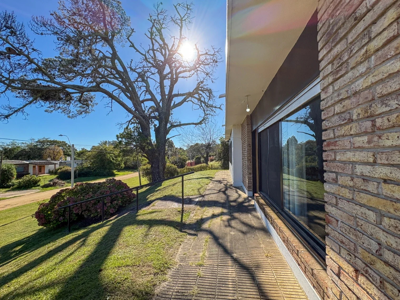 Casa en venta c/ cochera en Costa Azul - Imagen 3