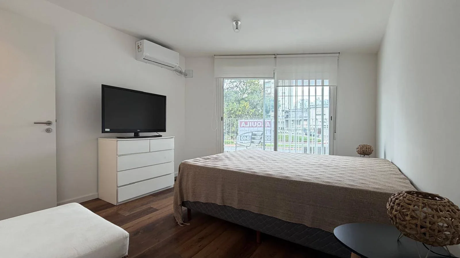 Apartamento en alquiler c/ cochera en Punta Carretas - Imagen 5