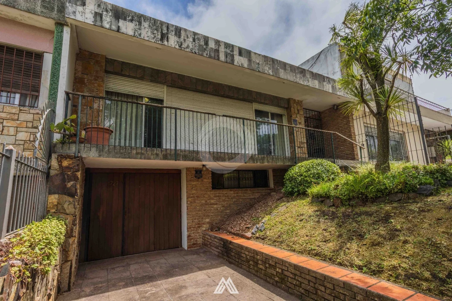 Casa en venta 3 dormitorios c/ cochera en Malvín - Imagen 2