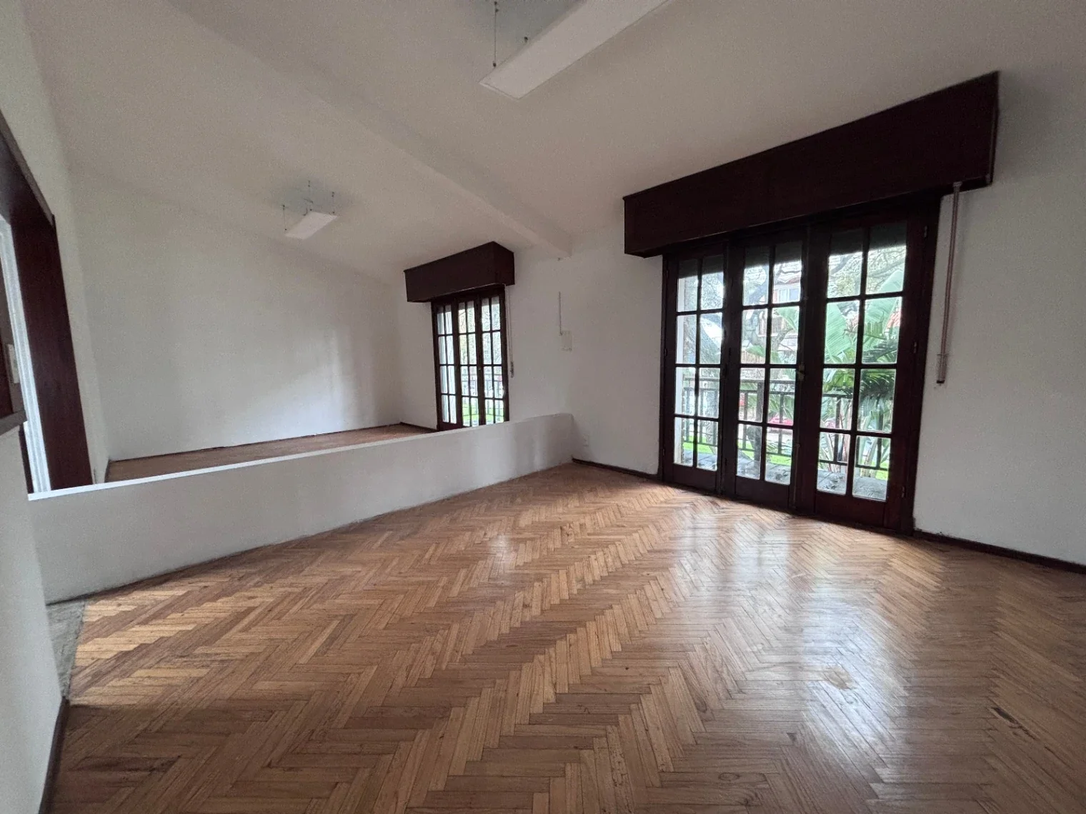 Casa en venta c/ cochera en Puerto Buceo - Imagen 2
