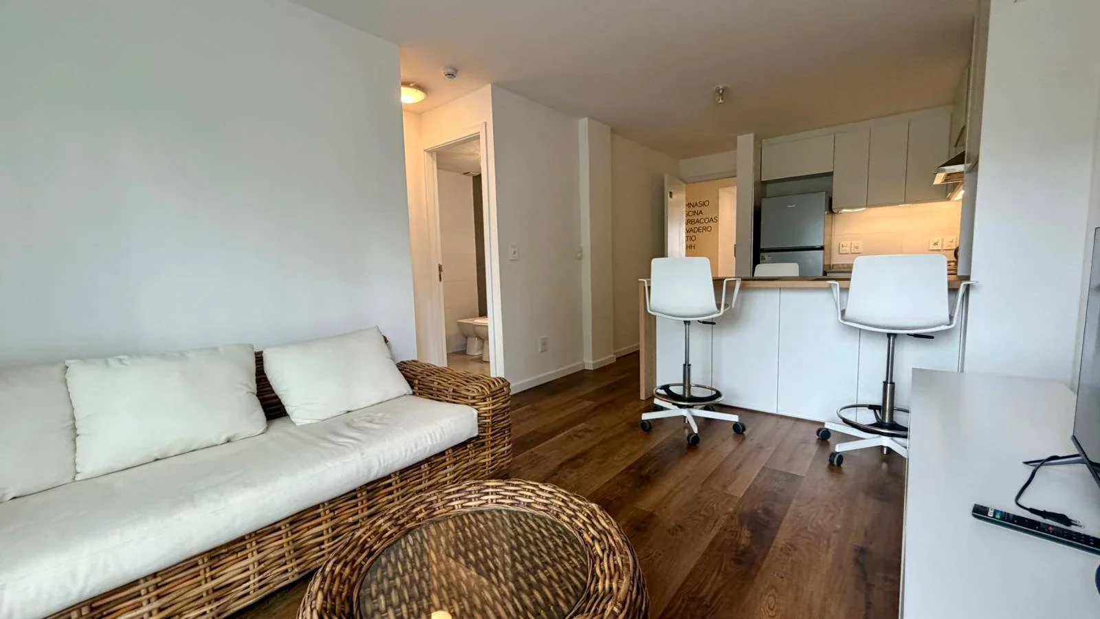 Apartamento en alquiler c/ cochera en Punta Carretas - Imagen 2