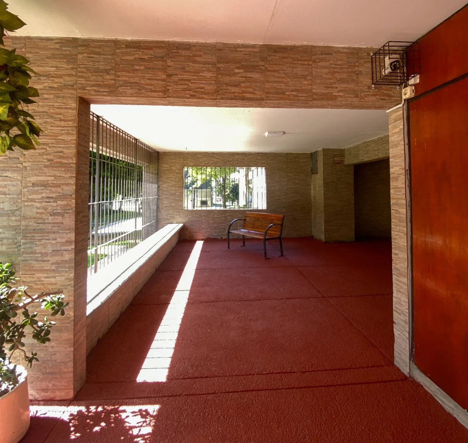 Apartamento en alquiler de 3 dormitorios c/ cochera en Malvin Norte - Imagen 3