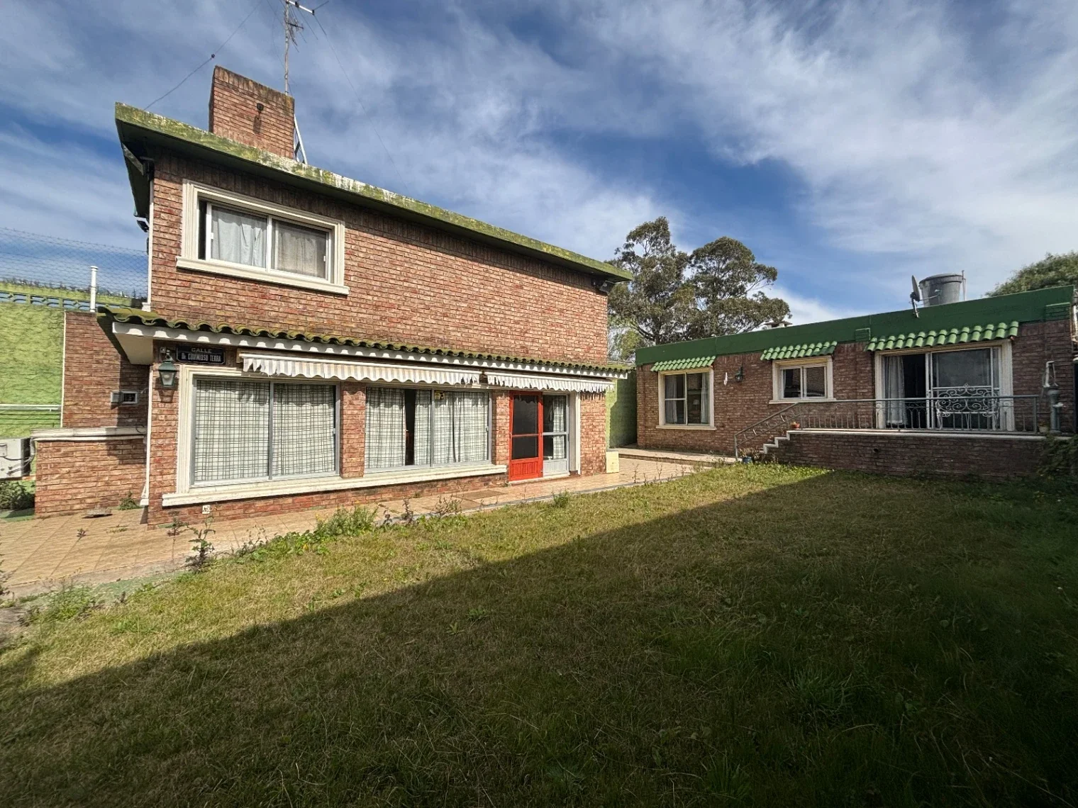Casa en alquiler 4 dormitorios en Santa Lucía del Este - Imagen 1