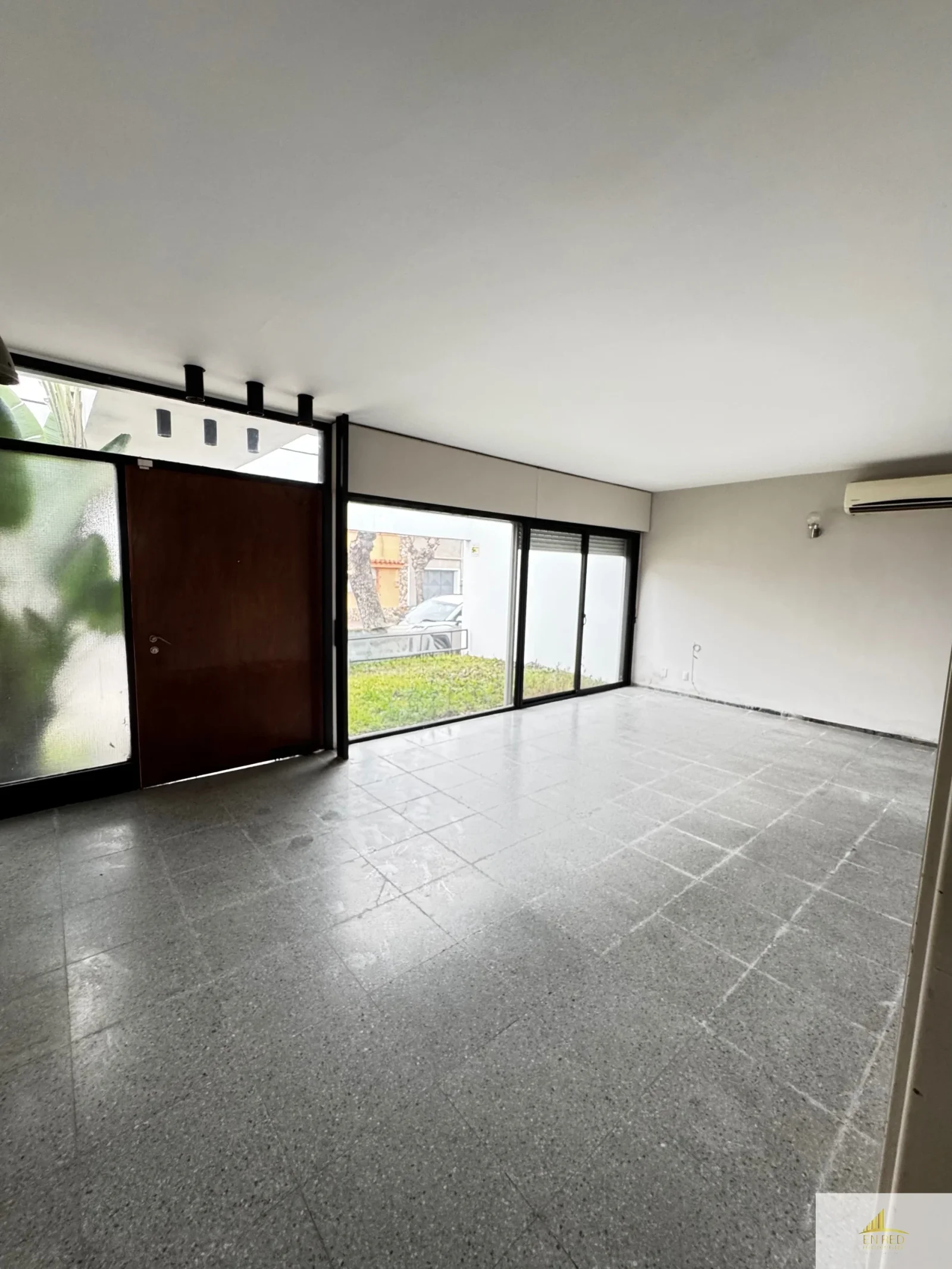 Casa en venta c/ cochera en Carmelo - Imagen 3