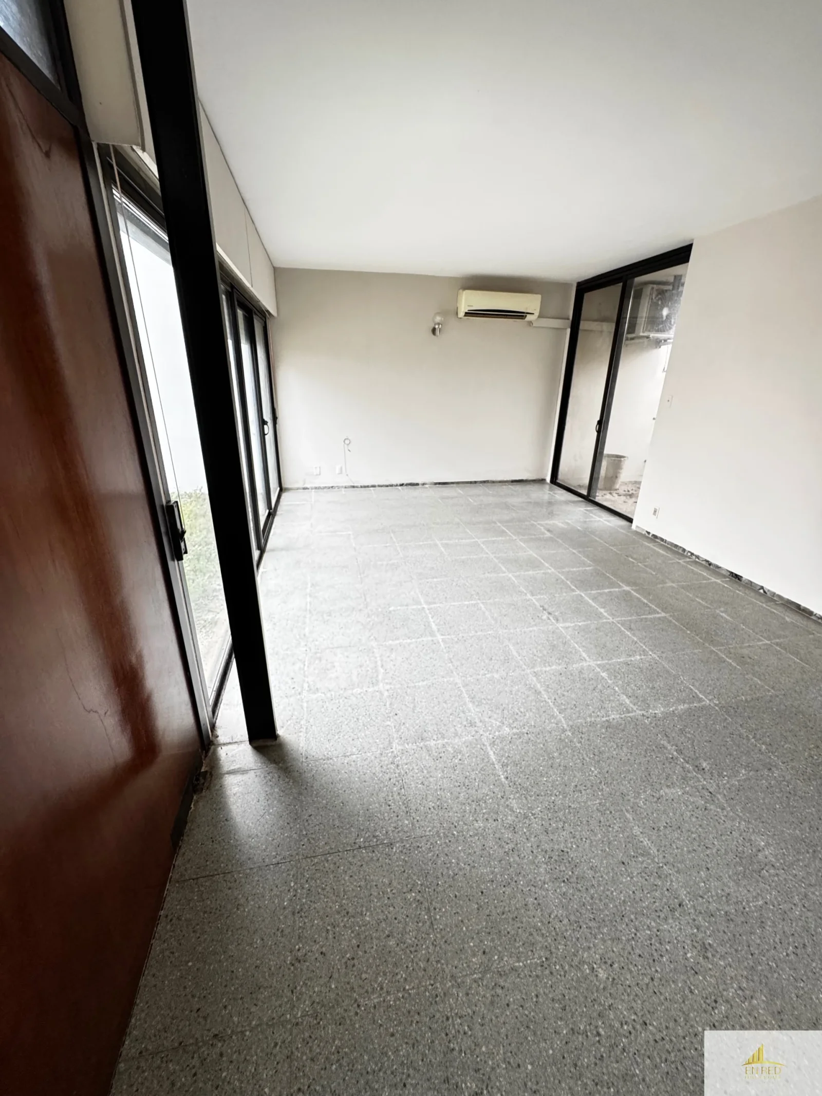 Casa en venta c/ cochera en Carmelo - Imagen 4