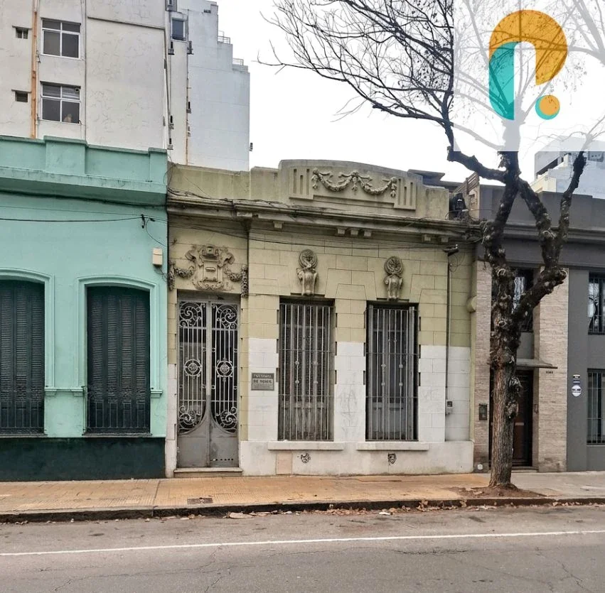 Casa en venta 3 dormitorios en Cordón. Oportunidad a reciclar. - Imagen 1