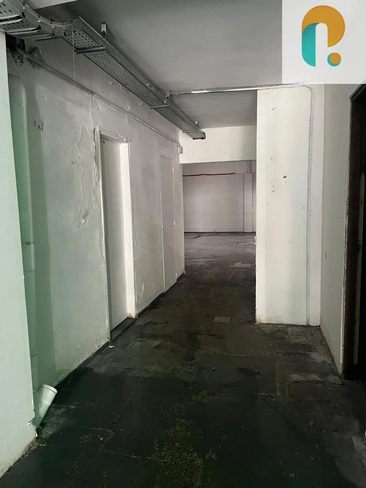 Alquiler de Galpones en La Comercial. 1 de 237m2 o 2 Locales de 500 m2 - Imagen 5