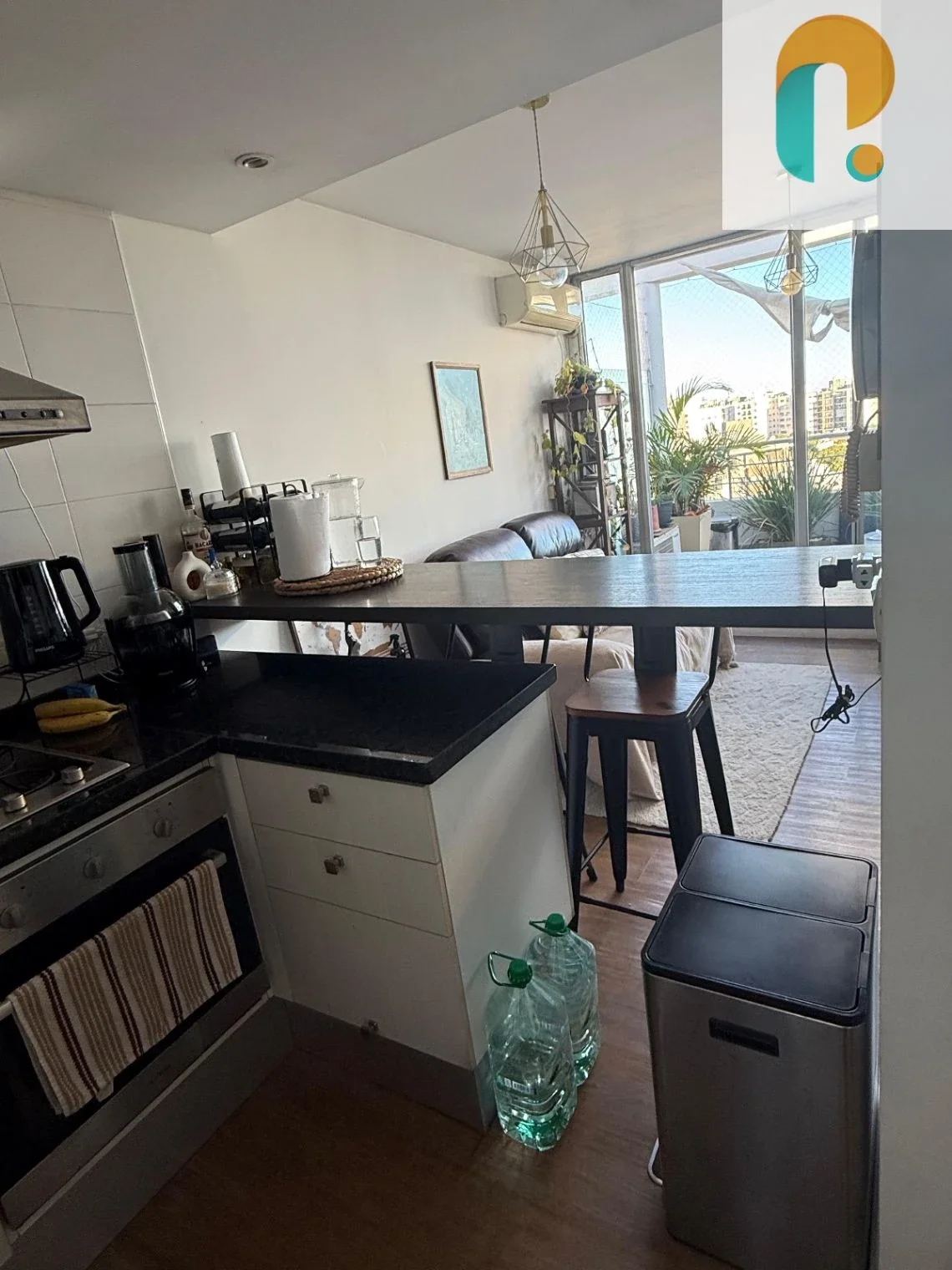 Apartamento en venta, 1 dormitorio Penthouse, Pocitos. Con garaje, más renta. - Imagen 2