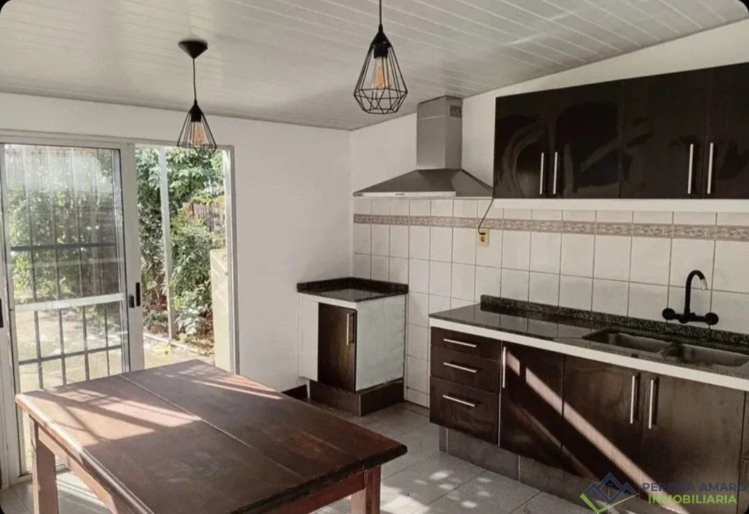 Casa en alquiler c/ cochera en Solymar - Imagen 3