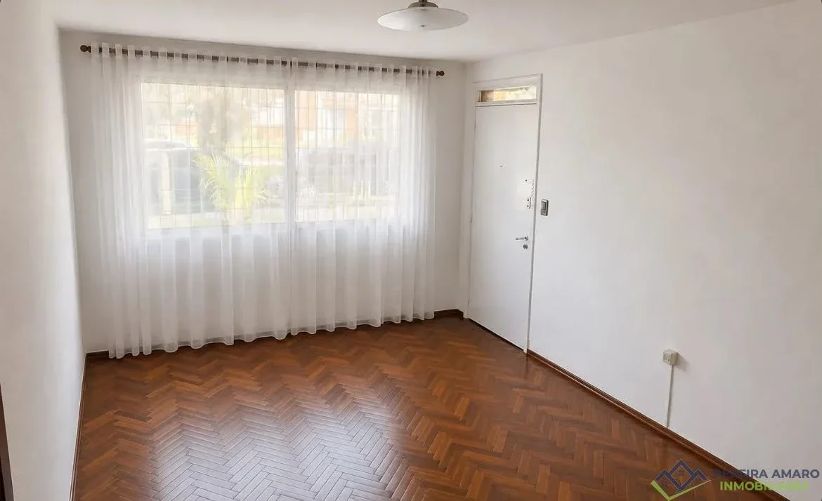 Apartamento en alquiler en Punta Gorda - Imagen 1