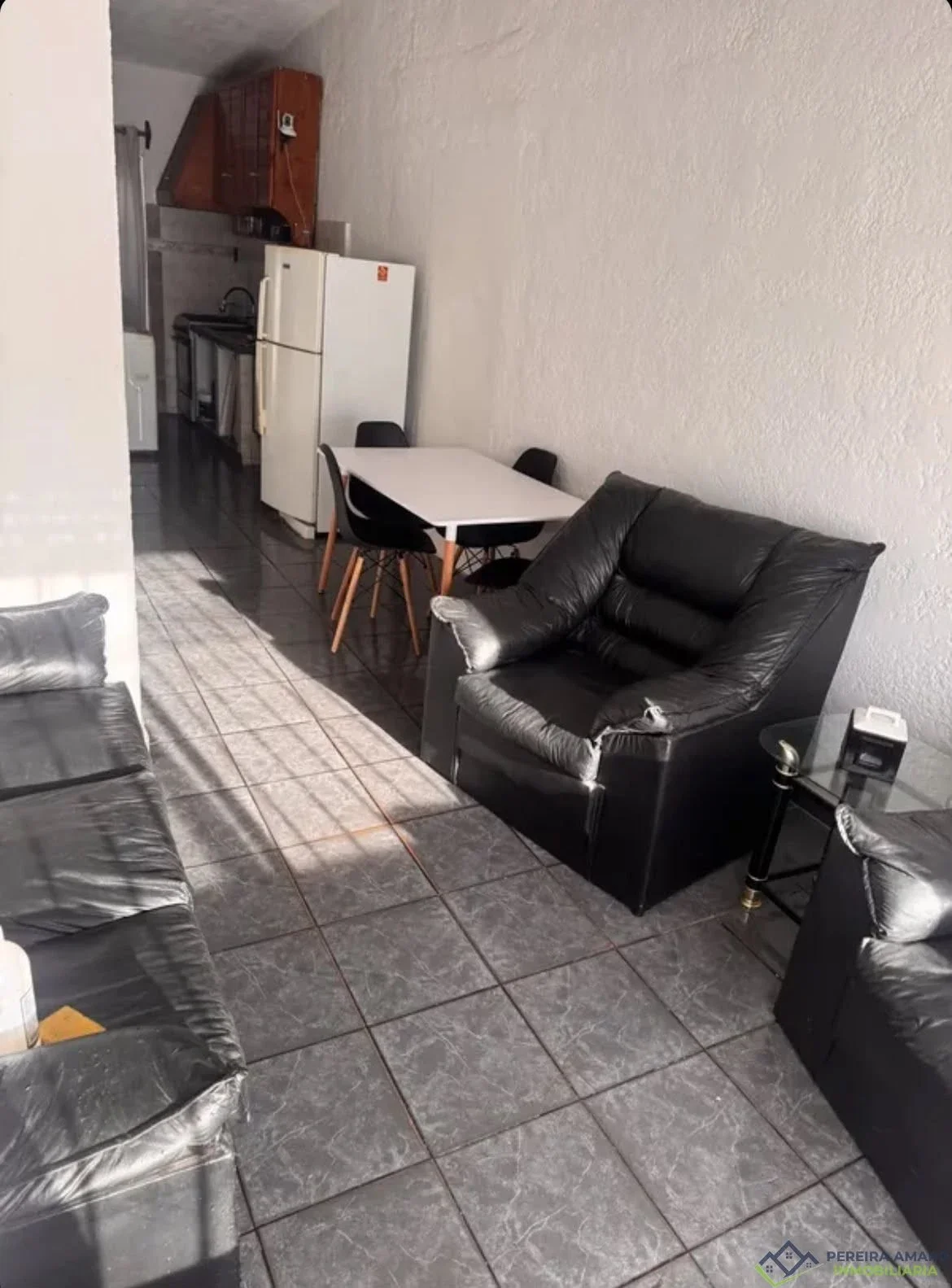 Casa en alquiler c/ cochera en Solymar - Imagen 2