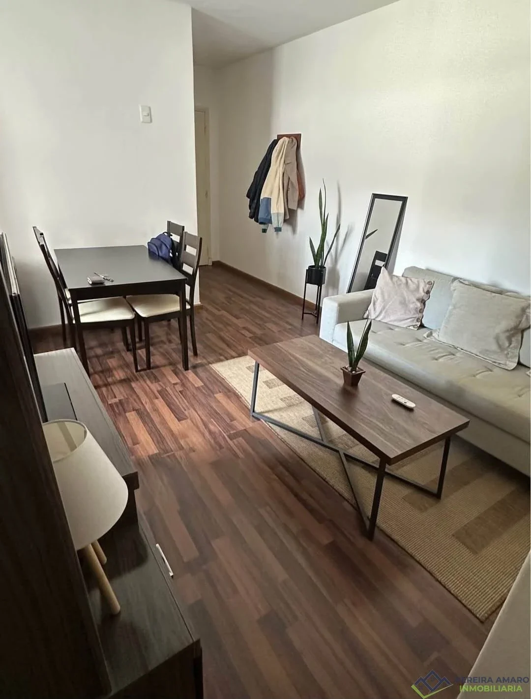 Apartamento en venta en Villa Dolores - Imagen 2