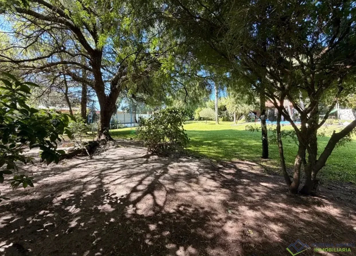 Terreno en venta de 868m2 ubicado en Pinares de Solymar - Imagen 3