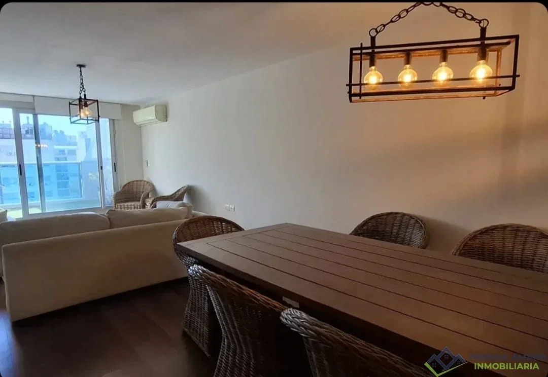 Pereira Amaro Propiedades Exclusivo Penthouse en Alquiler en Punta Carretas 3 Suites, Gran Terraza y Cochera - Imagen 4