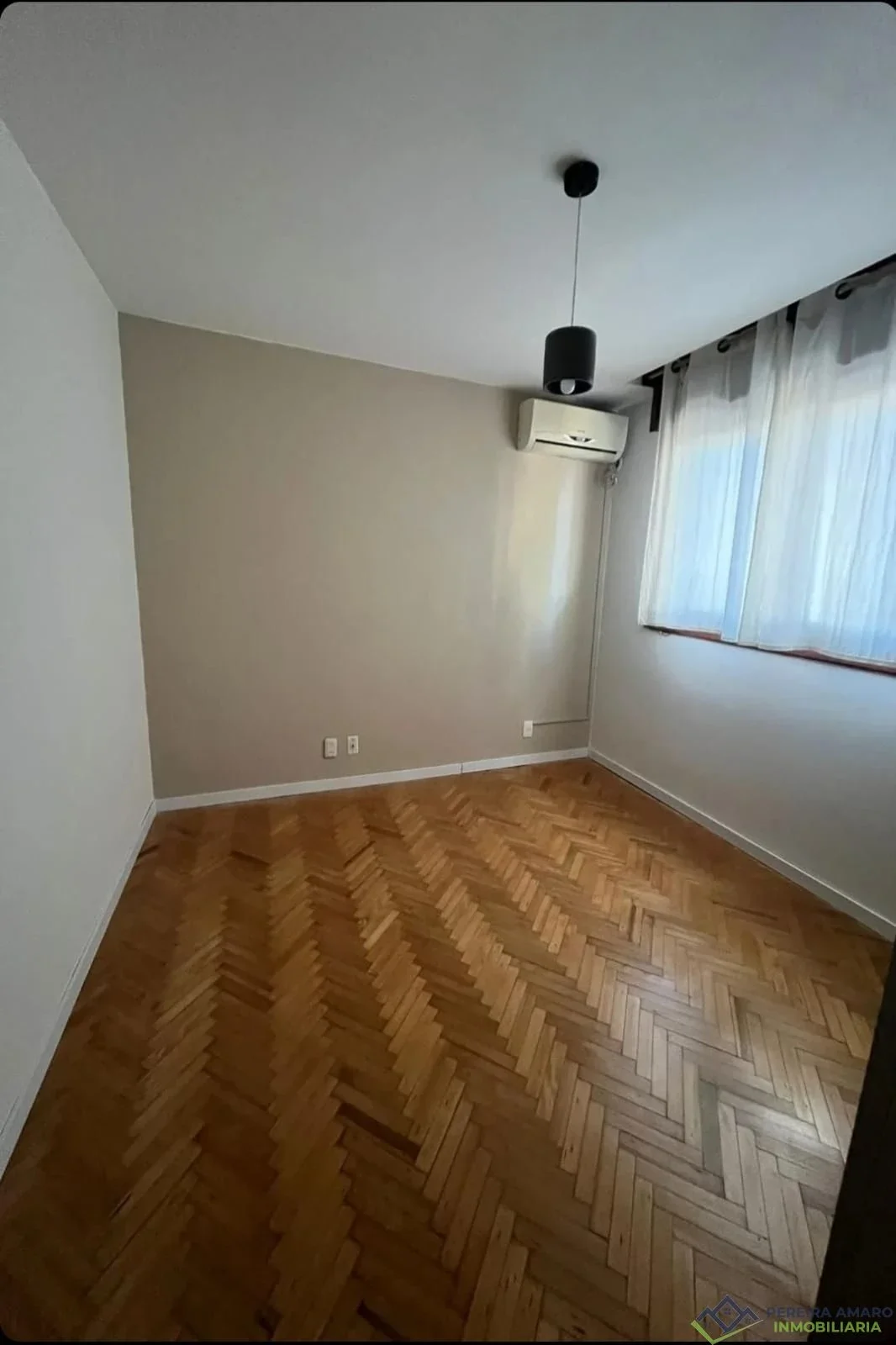 Pereira Amaro Propiedades Exclusivo Apartamento Reciclado de 2 Dormitorios en Parque Rodó, a Pasos de la Rambla - Imagen 5
