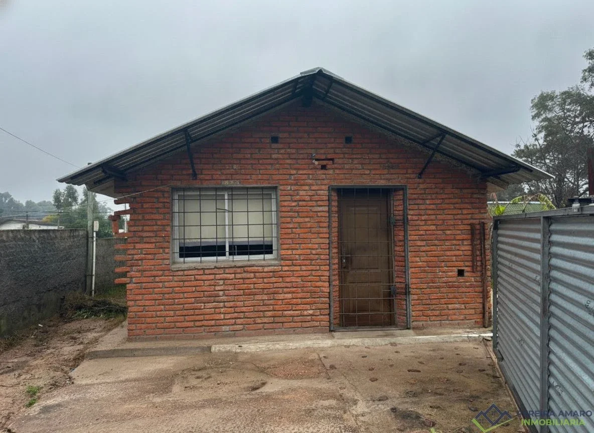 Casa en alquiler c/ cochera en Solymar - Imagen 2