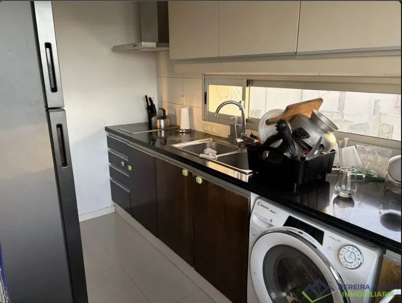 Apartamento en alquiler c/ cochera en Malvin - Imagen 3