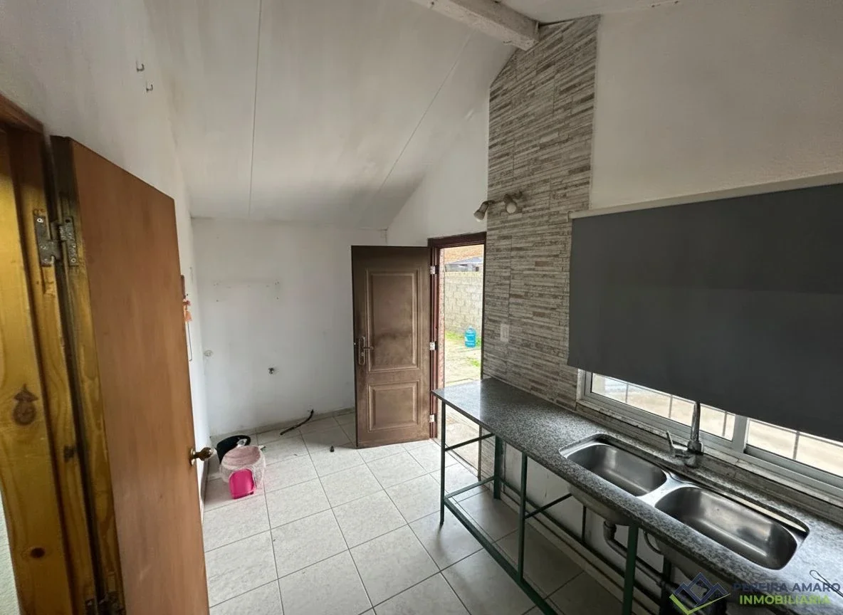 Casa en alquiler c/ cochera en Solymar - Imagen 5