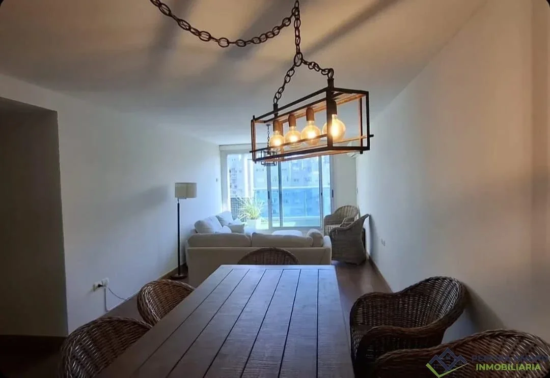 Pereira Amaro Propiedades Exclusivo Penthouse en Alquiler en Punta Carretas 3 Suites, Gran Terraza y Cochera - Imagen 3