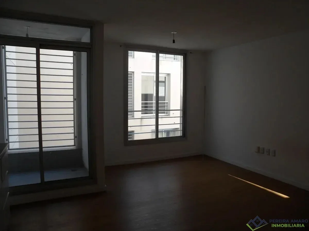 Apartamento en alquiler en Aguada - Imagen 2