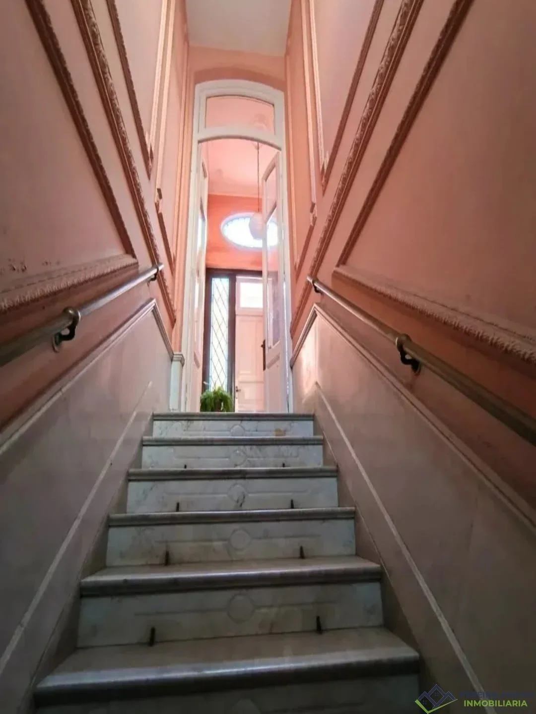 Casa de 3 Dormitorios sobre Gonzalo Ramírez, a pasos de la Rambla – Palermo / Parque Rodó - Imagen 3