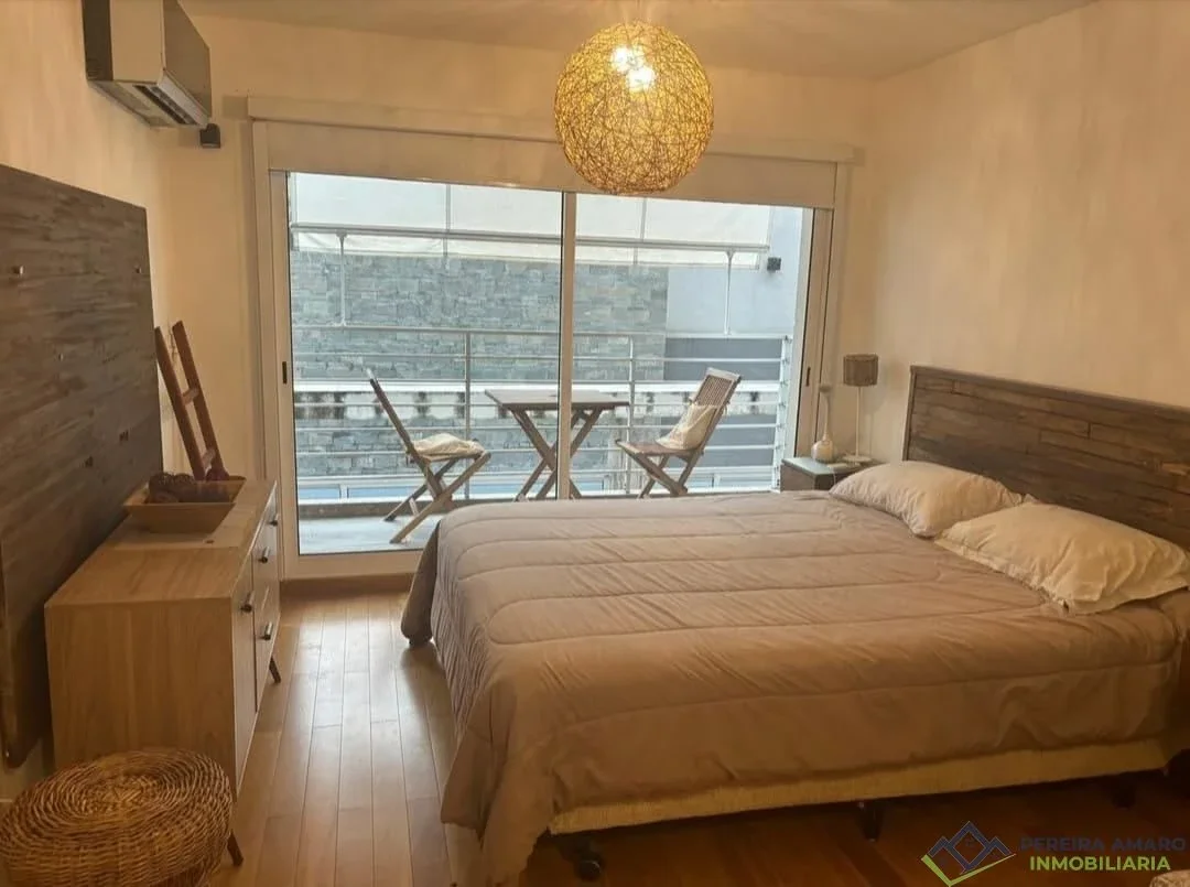 Apartamento en alquiler en Puerto Buceo - Imagen 5