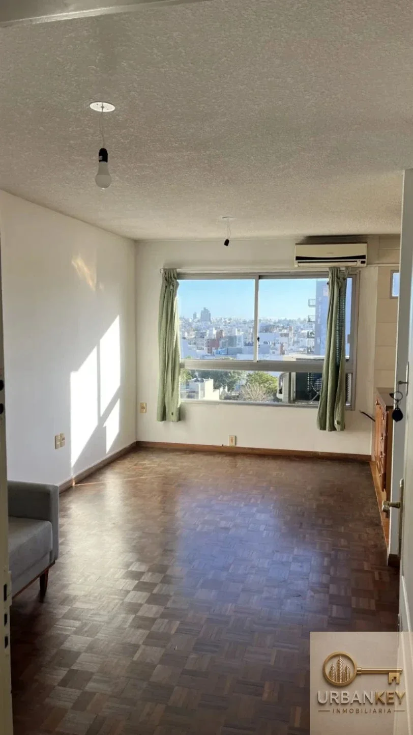 Apartamento en alquiler de 1 dormitorio y garage sobre 26 de Marzo en Pocitos - Imagen 2