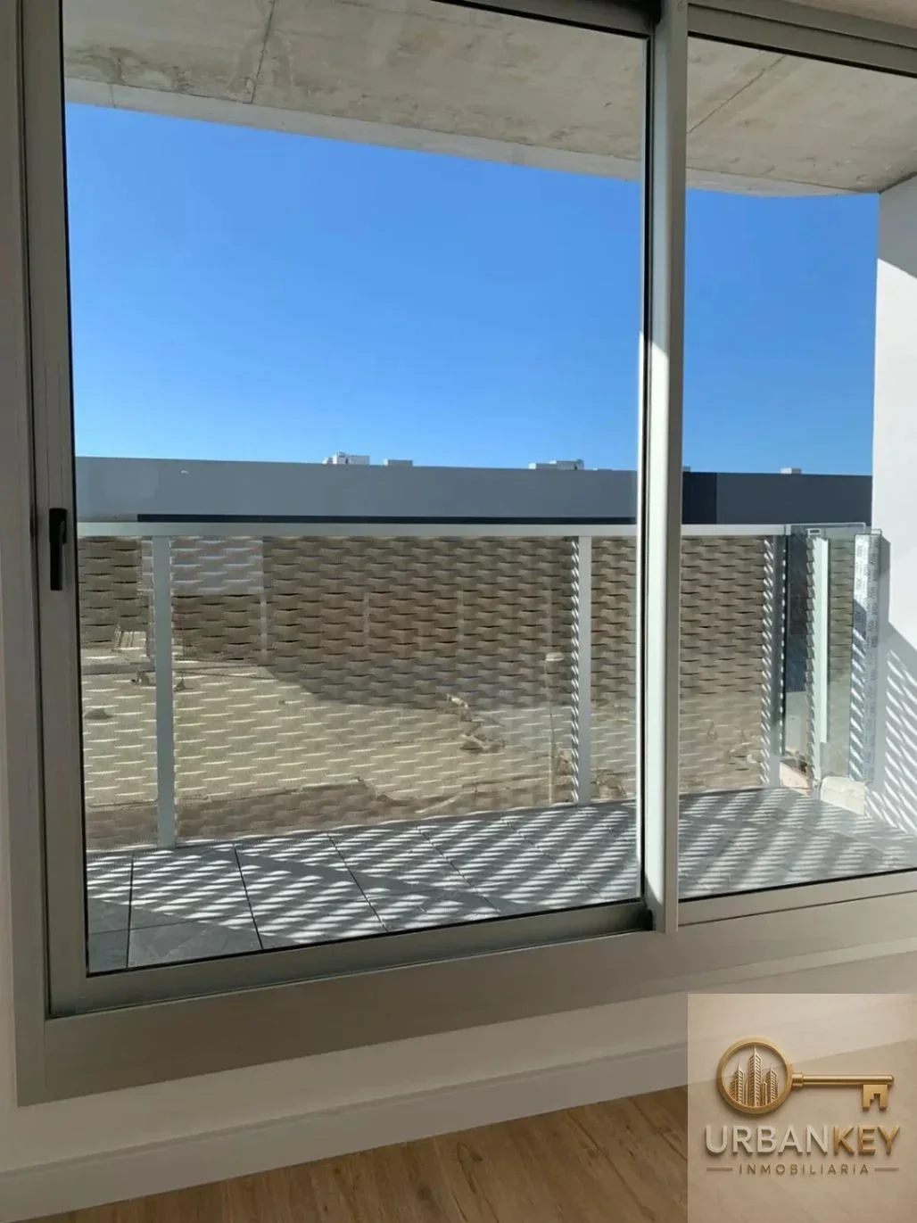 Apartamento en alquiler en Malvin Norte - Imagen 2