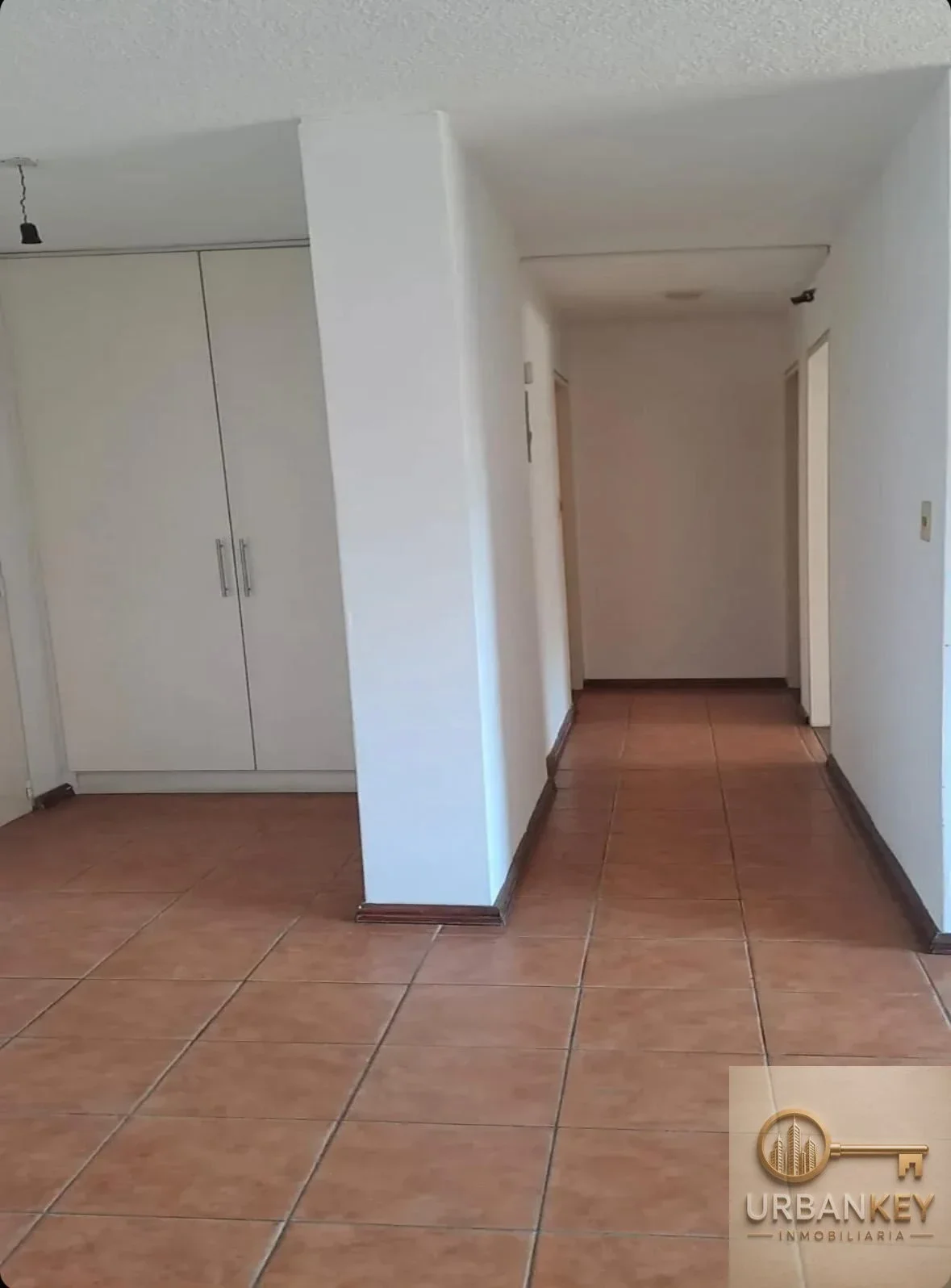 Apartamento en alquiler de 2 dormitorios en Centro - Imagen 5