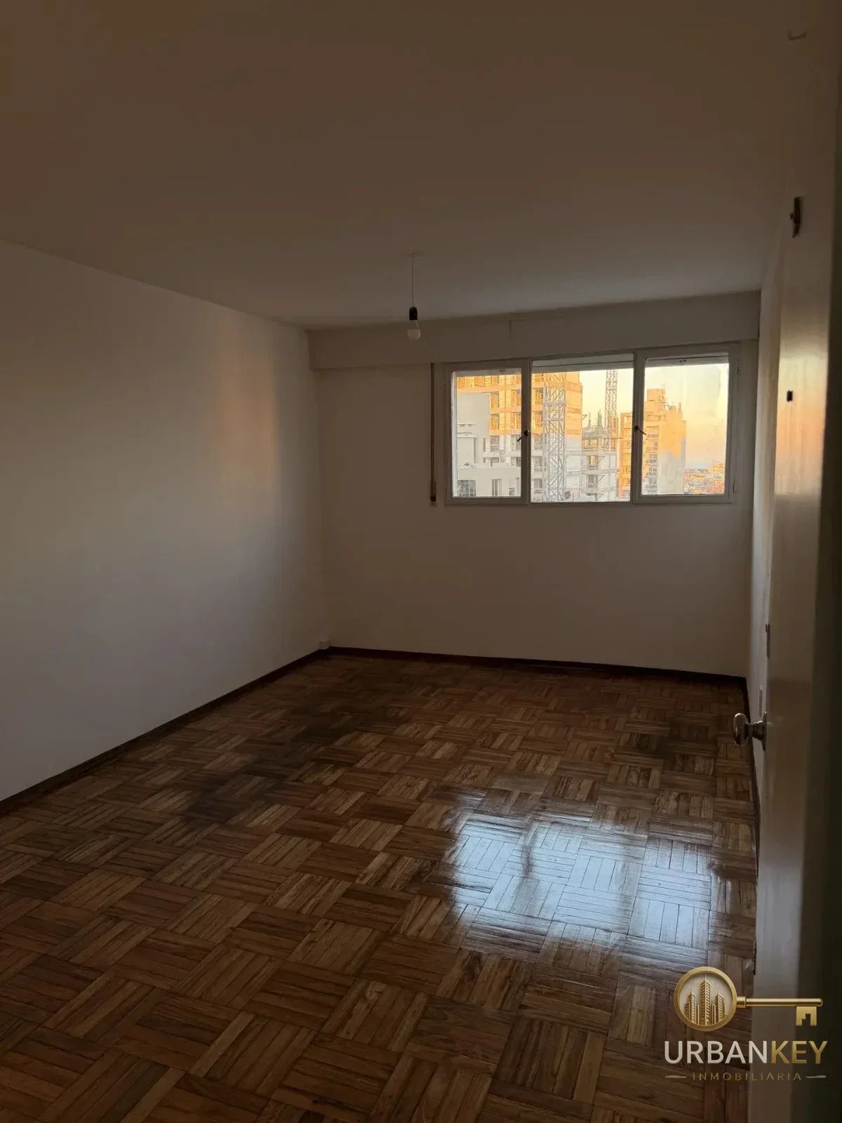 APARTAMENTO EN ALQUILER DE 2 DORMITORIOS CON TERRAZA LAVADERO EN LA BLANQUEADA - Imagen 2