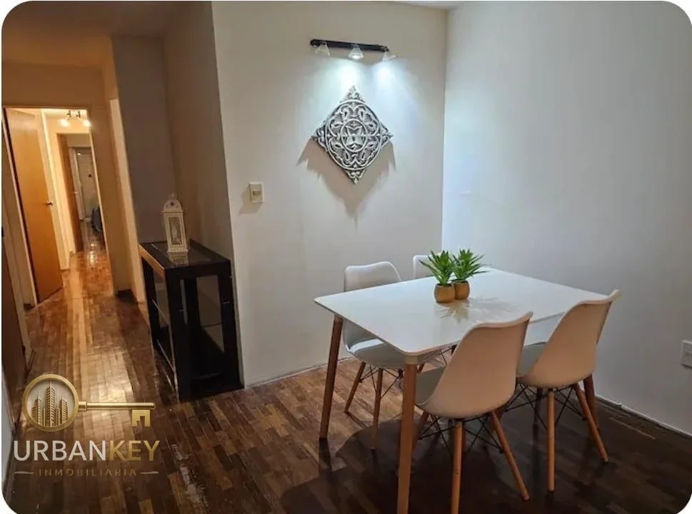 ALQUILER APARTAMENTO AMOBLADO 1 DORMITORIO VESTIDOR, BALCON  Y PATIO EXCLUSIVO CON PARRILLERO EN POCITOS - Imagen 4