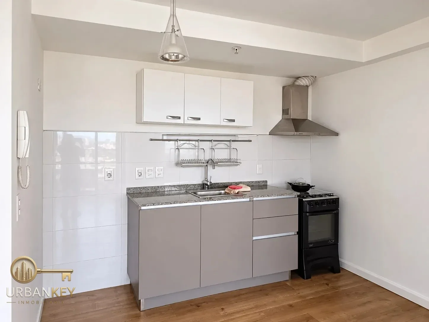 ALQUILER APARTAMENTO DE 1 DORMITORIO CON BALCÓN EN CORDÓN – NOSTRUM TOWER - Imagen 2