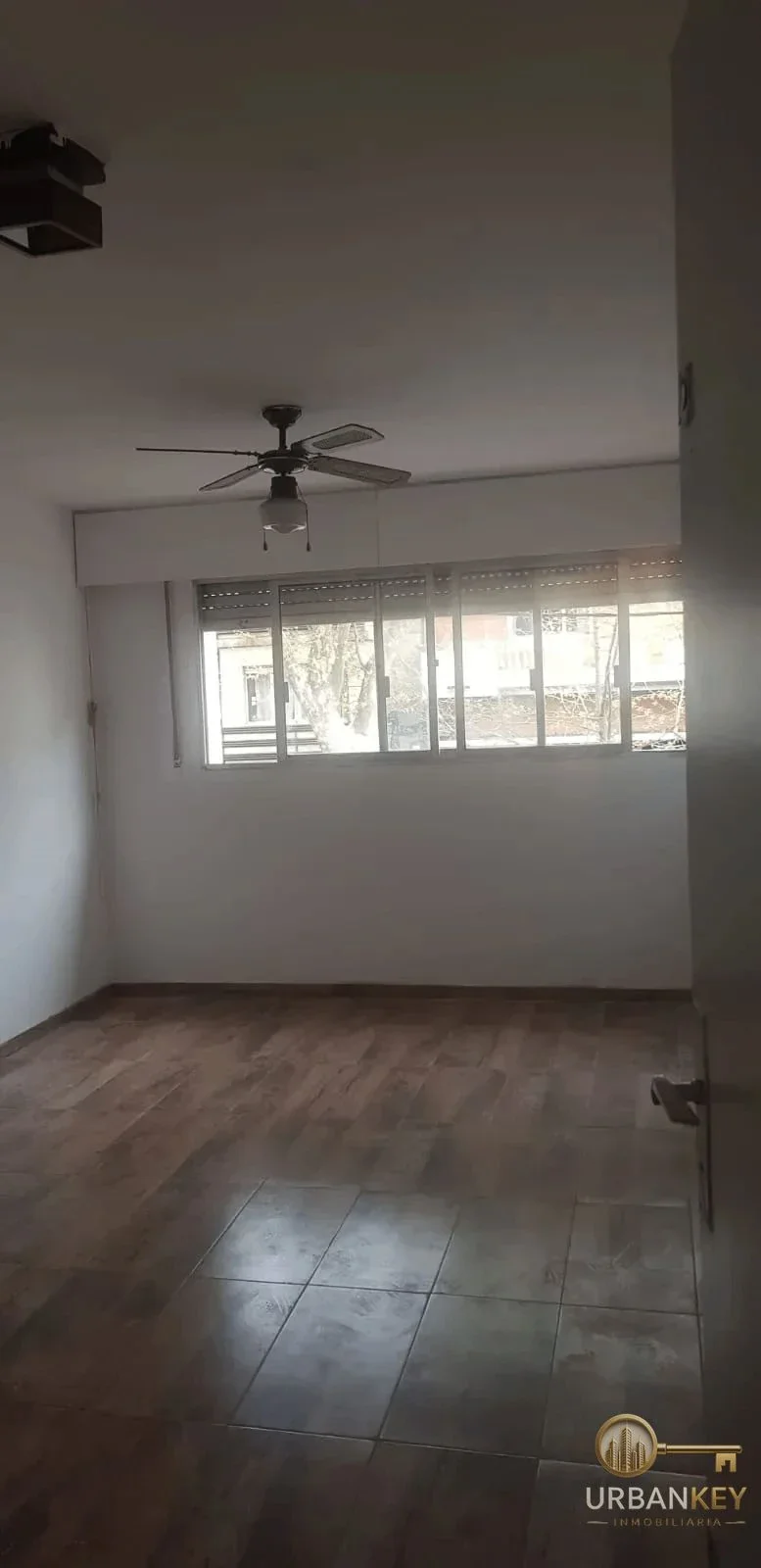 APARTAMENTO EN ALQUILER  2 DORMITORIOS EN BARRIO SUR BAJOS GASTOS COMUNES - Imagen 3