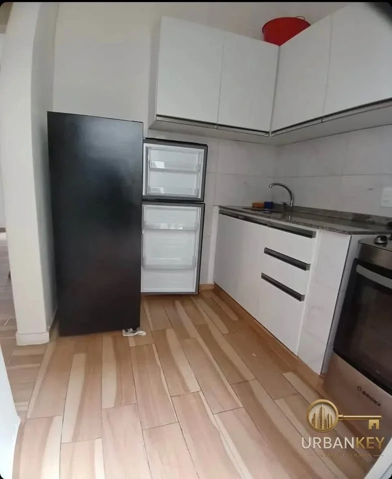 ALQUILER APARTAMENTO TIPO CASA 1 DORMITORIO SIN G. COMUNES PATIO - AIRES PUROS - Imagen 3