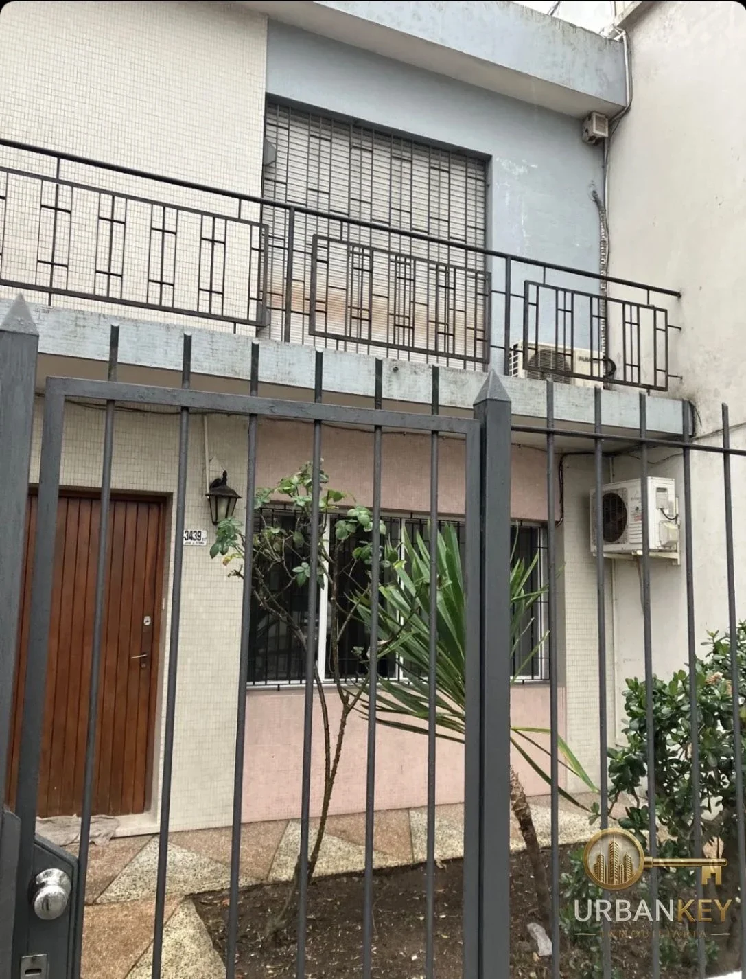 ALQUILER CASA PH FRENTE 3 DORMITORIOS 2 BAÑOS PATIO GALPON PARRILLERO SIN GC - Imagen 1