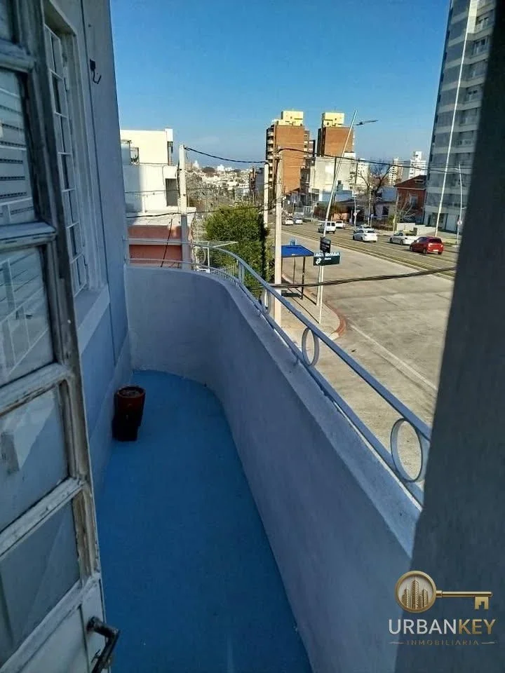 ALQUILER APARTAMENTO 2 DORMITORIOS SIN GASTOS COMUNES PARQUE BATLLE / BUCEO - Imagen 2