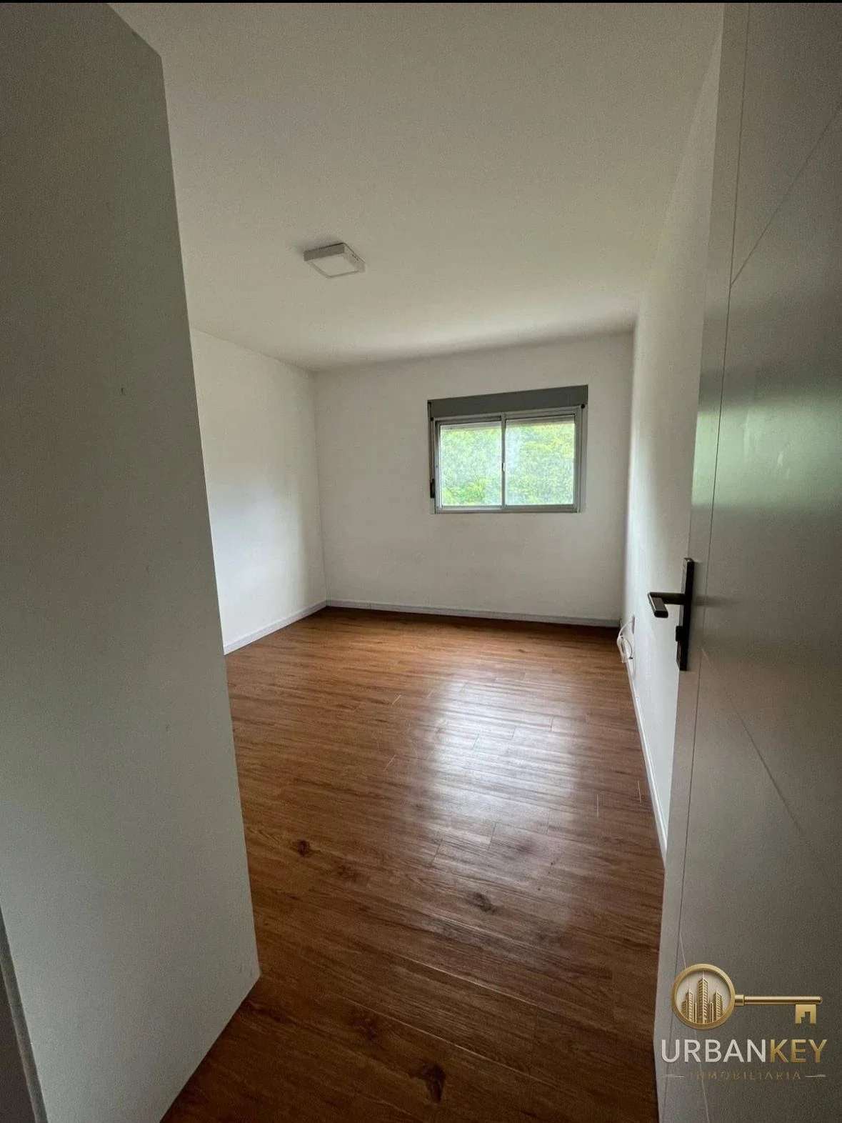 Apartamento en alquiler de 2 dormitorios - Imagen 3