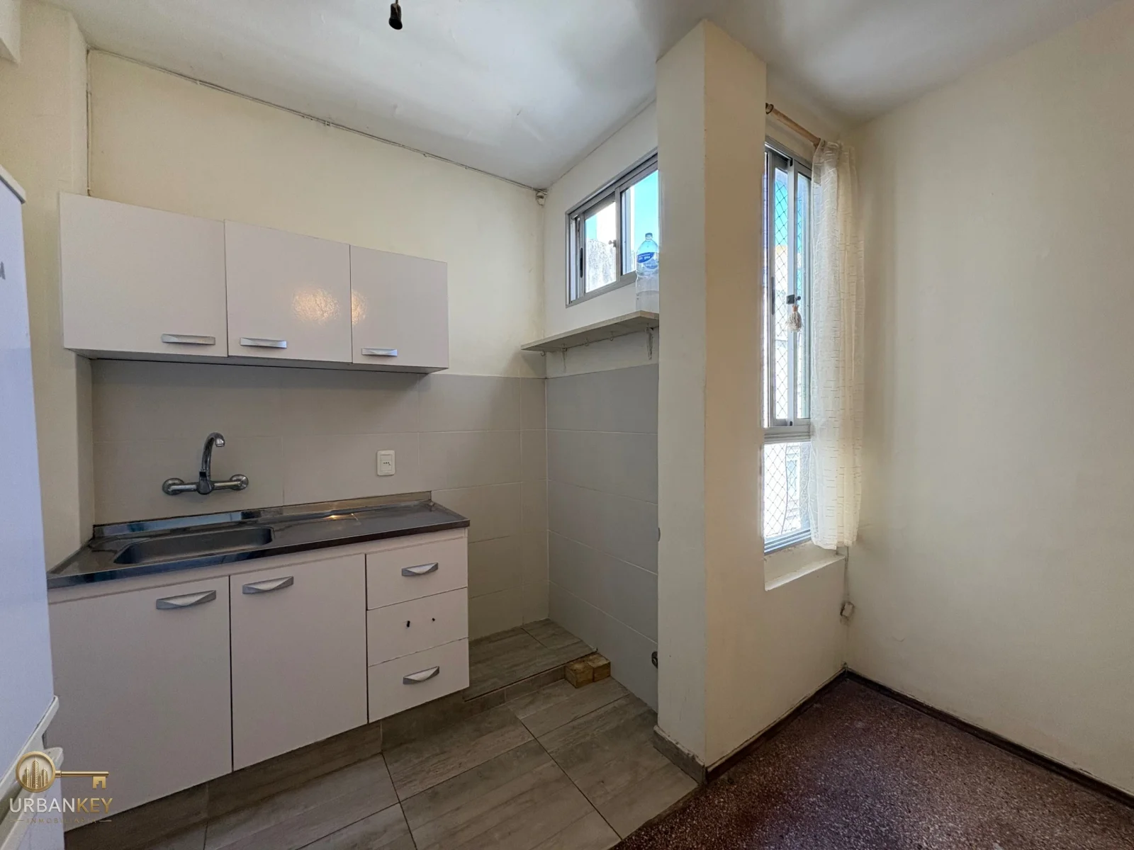ALQUILER APARTAMENTO 1 DORMITORIO EN BUCEO BAJOS GASTOS COMUNES A MTS DE RAMBLA - Imagen 4