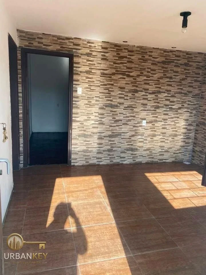 ALQUILER APTO TIPO CASA 3 DORMITORIOS PARRILLERO SIN G COMUNES - VILLA ESPAÑOLA - Imagen 2