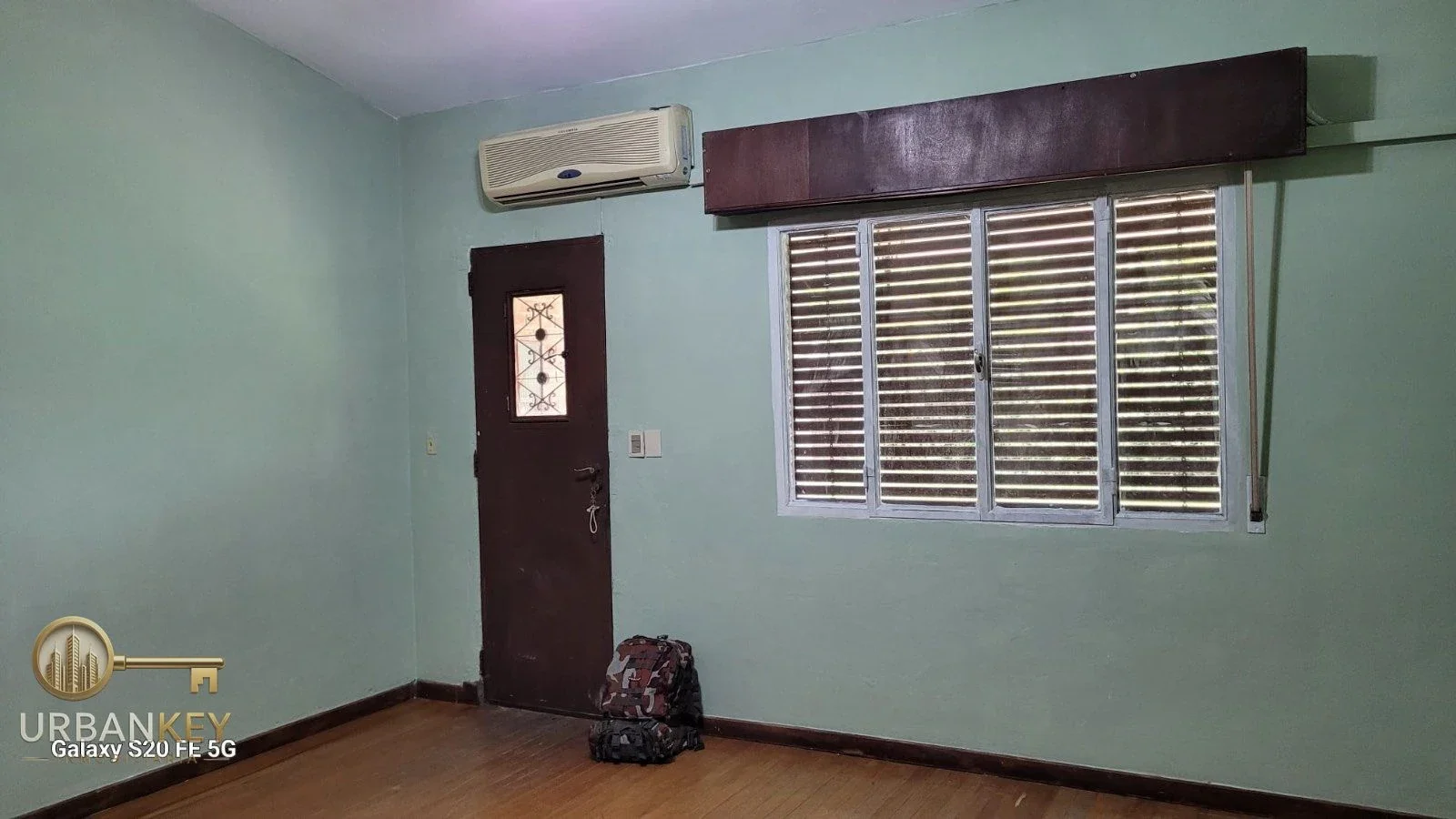 CASA EN ALQUILER DE 2 DORMITORIOS CON COCHERA EN CAMINO PAJAS BLANCAS - Imagen 5