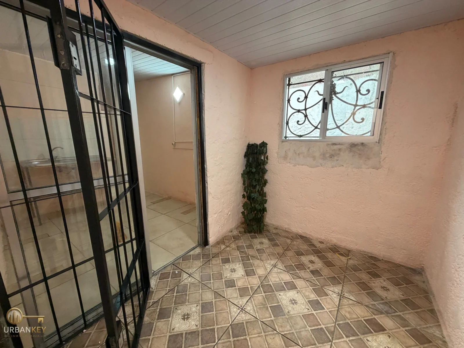 Apartamento en alquiler 1 dormitorio sin gastos comunes + patio Flor de Maroñas - Imagen 3