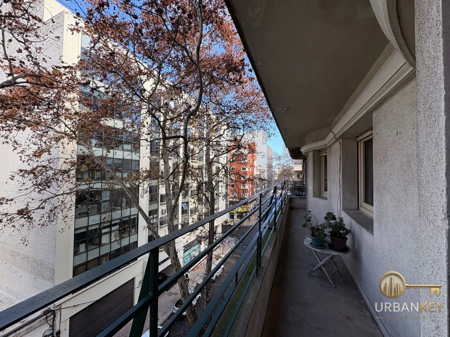 VENTA APARTAMENTO 3 DORMITORIOS 2 BAÑOS TERRAZA EN CENTRO BARRIO DE LAS ARTES - Imagen 4