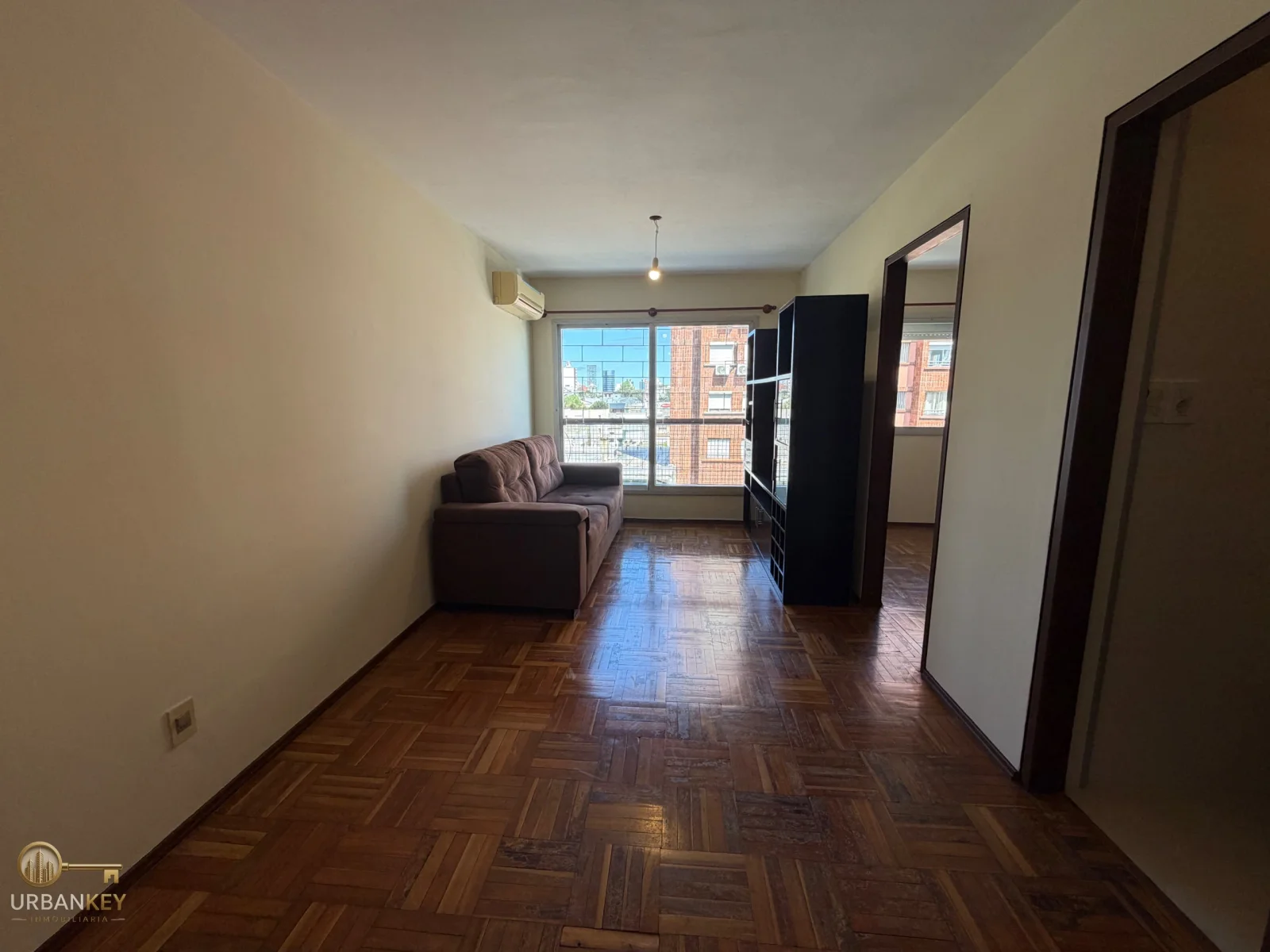 Alquiler apartamento 1 dormitorio, terraza lavadero semiamueblado Parque Batlle - Imagen 2
