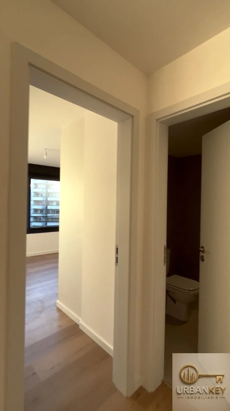 SE ALQUILA APARTAMENTO ESTRENAR 1 DORMITORIO 1 BAÑO EN TRES CRUCES - Imagen 5