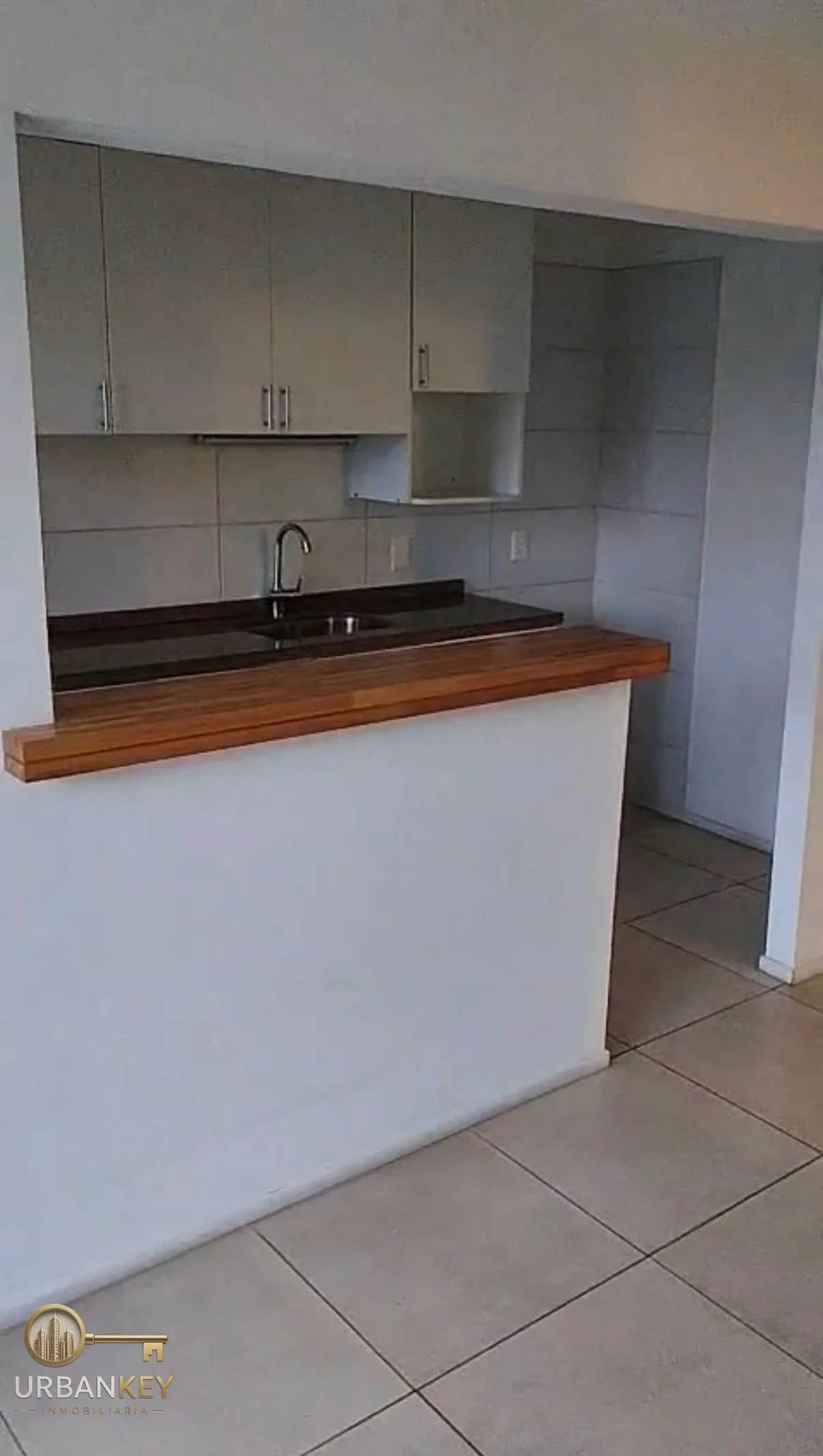 Alquiler apartamento de 1 dormitorio, segundo piso por escalera - Brazo Oriental - Imagen 3