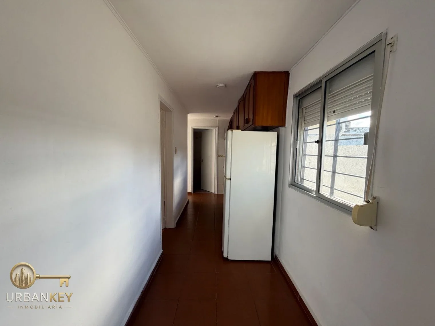 Alquiler apartamento tipo casa 1 dormitorio con patio sin gastos comunes Buceo - Imagen 4