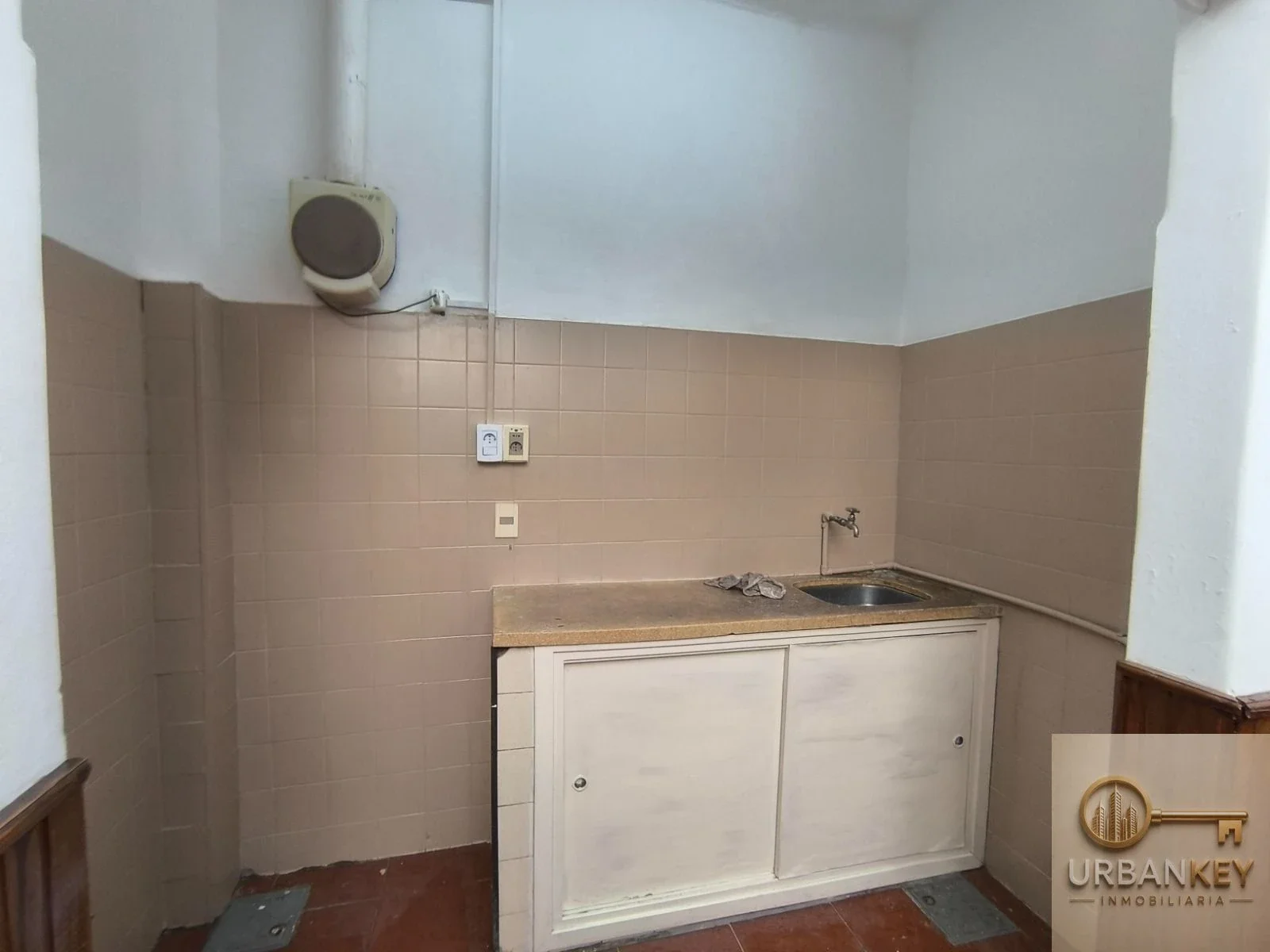 Local Comercial en alquiler ubicado en Goes - Imagen 2