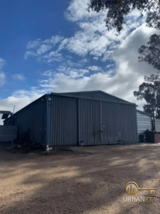 ALQUILER PREDIO LOGISTICO DE 15.000 m² +2 GALPONES - PASO DE LA ARENA MONTEVIDEO - Imagen 1